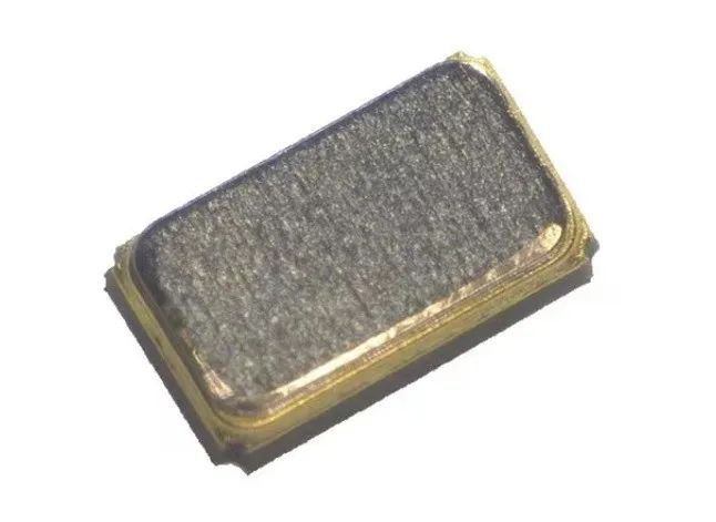 FC2012AN 32.768KHz晶体实物图